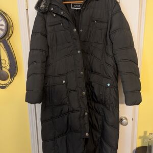 Apt. 9 Women's Black Puffer Coat